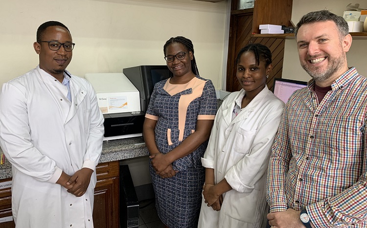 sysbioire's tweet image. #ChildhoodCancerAwarenessMonth is the theme of this month&apos;s #SBIblog, written by @PMCC. Read about Peter&apos;s recent trip to Tanzania &amp;amp; his continued work in childhood blood cancers as part of #TheSALAMAstudy, supported by @CCLG_UK @LPTrustUK @IrishResearch. 
ucd.ie/sbi/news/blog/…