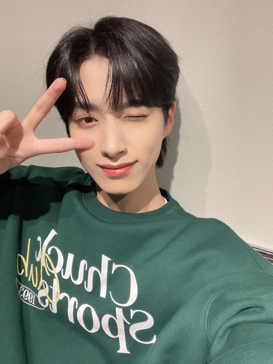 buppycafe's tweet photo. 220919 | 🐶💭 https://t.co/XttLLQWFLA