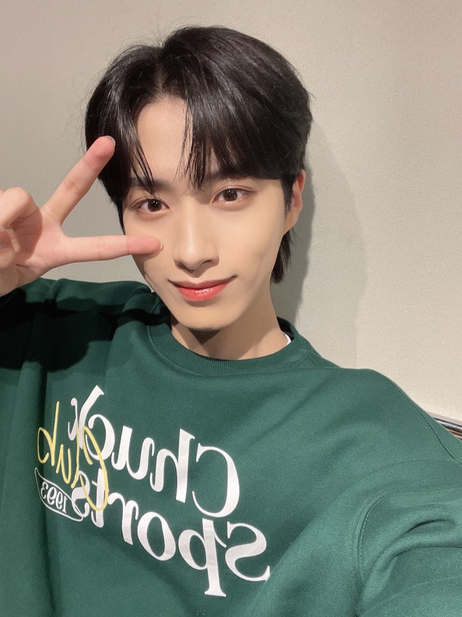 buppycafe's tweet photo. 220919 | 🐶💭 https://t.co/XttLLQWFLA