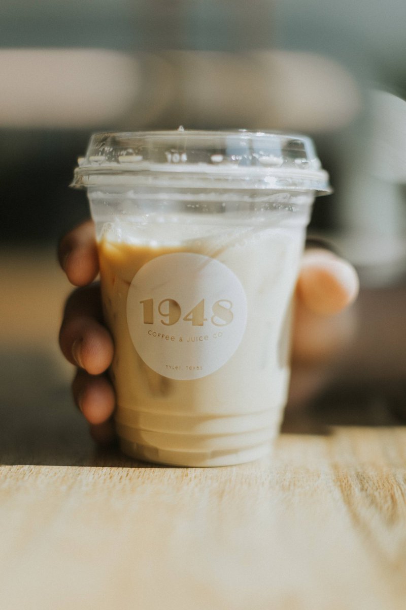 TheCupStore's tweet photo. Chill vibes from a classy century @ 1948 Cafe Coffee and Juice Co ☕🍹 https://t.co/SbgUWk86TS