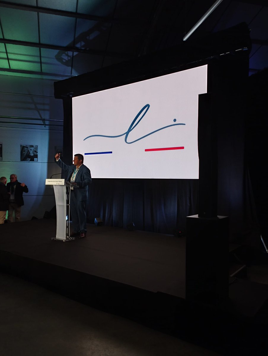 Agence Flag tweet media