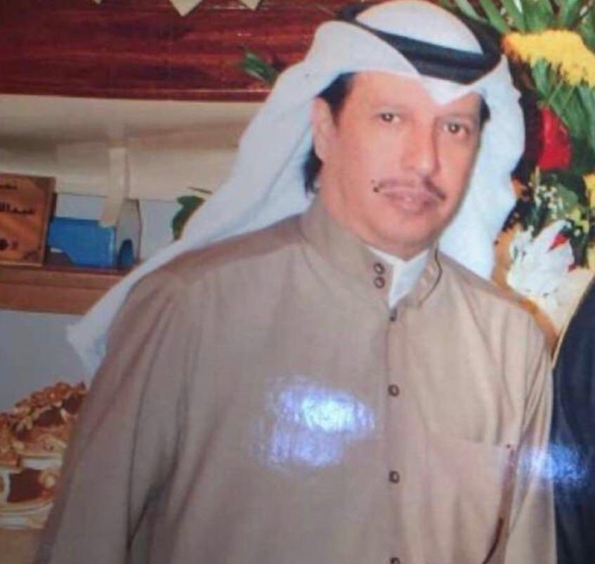 IbnKhumyyes's tweet photo. كلما مررت على هذا الموقع تذكرت الأخ الكبير والصديق العزيز "محمد سفر العجمي"…تذكرت ديوانه العامر والجلسة الجميلة معه…رحمك الله يابو سفر وأسكنك فسيح جناته… ولمن اشترى هذا البيت نقول له: منزل مبارك بإذن الله https://t.co/zFV5YIl1nD