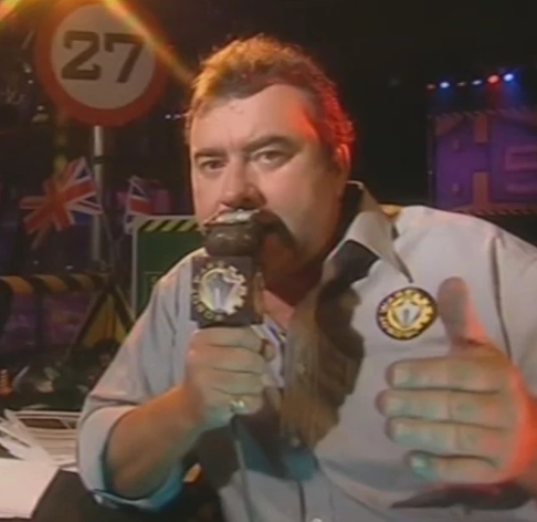 i can't quite believe this.... her majesty the queen of england appears to be immobilised in the middle of the arena, and.... goodness me! down she goes, shunted into the pit of oblivion! that is a 𝘩𝘶𝘨𝘦 upset.... and panic attack have gone through to the grand final