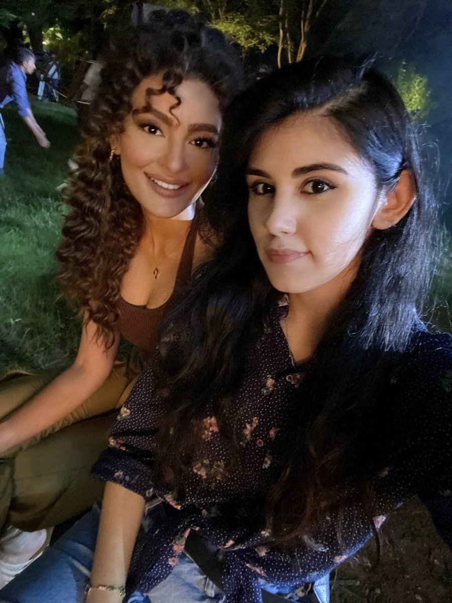 IamSeeratKapoor's tweet photo. Thank you for dolling me up with so much love and passion in every frame my baby! Iโm relieved even our OCDโs align ๐๐
#teamthingsโฃ๏ธ
#KrishaKrishnani https://t.co/ZCwKsaEtKf