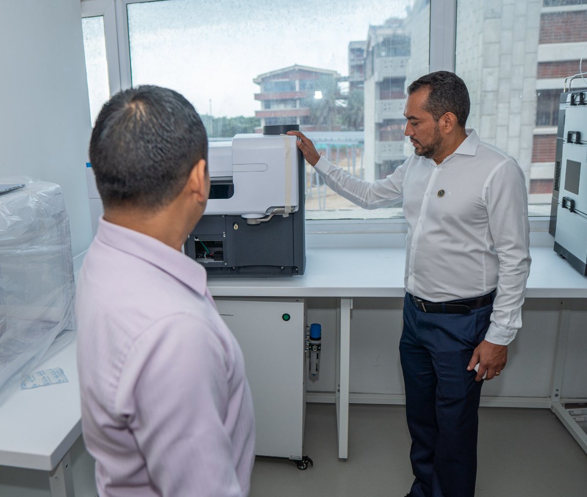 CodectiCol's tweet photo. Centros de estudios del agua - CEA, Biotecnología y Bioprospección, Biología molecular y del Grupo de investigación de compuestos heterocíclicos - GICH. https://t.co/zphRJB21FC
