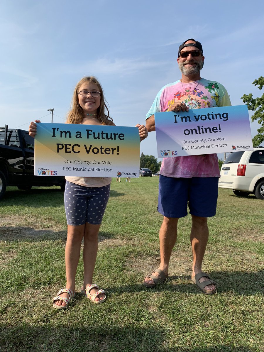 Shire_Hall's tweet photo. The Elections team was out at the Milford Fair on the weekend, sharing information about the upcoming vote on October 24. Get all the details online https://t.co/8GyeptmK6H #PecVotes2022 https://t.co/RNEaJSnQSC