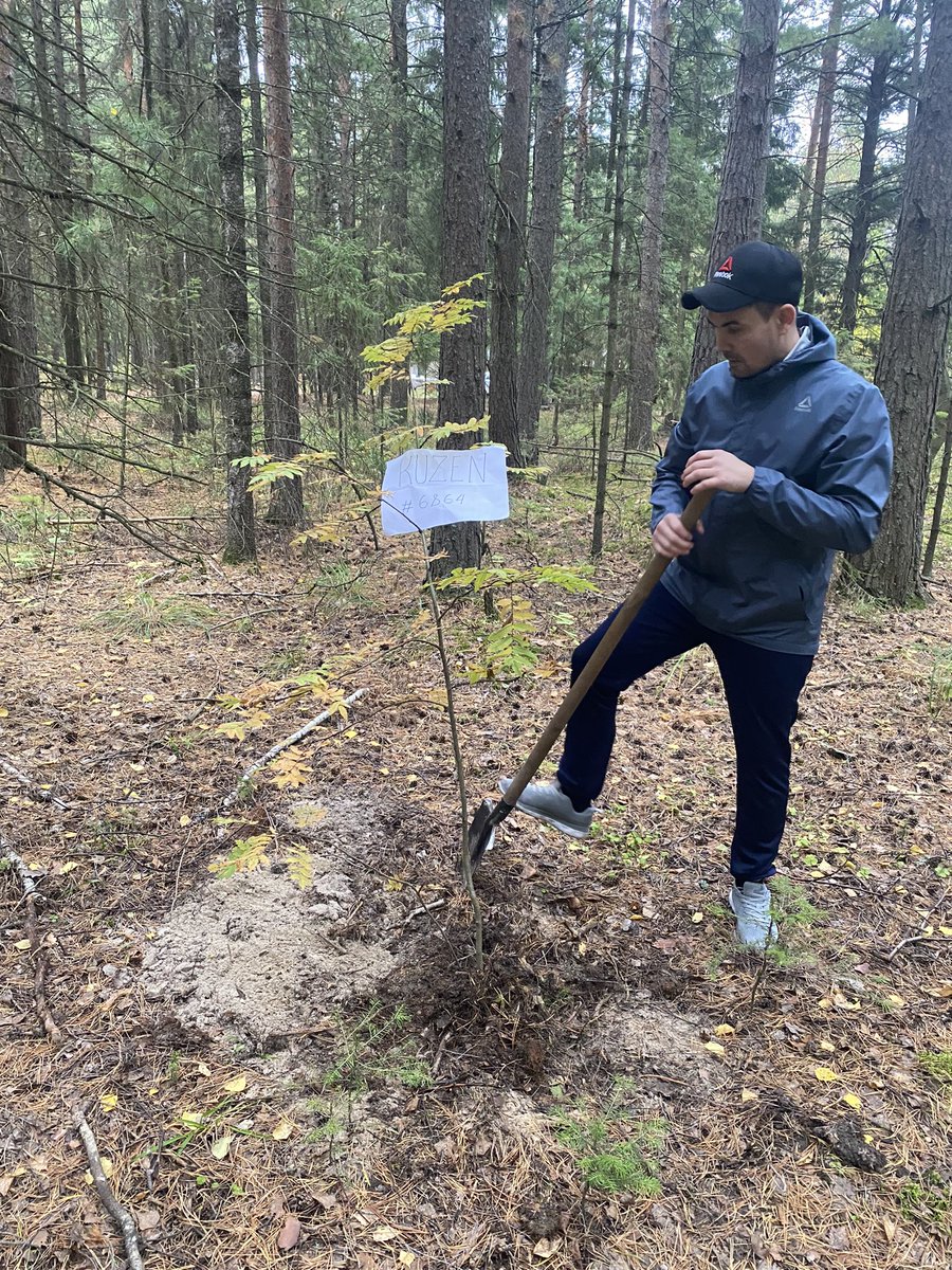 AndreyMarkovL's tweet photo. @JoinPlanetQuest I'm glad to be a part of this campaign. Bottom line: a good mood and a good deed for the planet. Thank you PQ #PQSaveThePlanet #GreenPlanet https://t.co/D6L7N2l79b