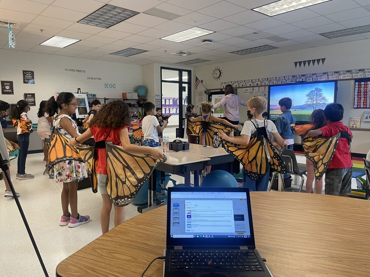 MsNarkevic's tweet photo. We learned all about monarch butterflies this morning thanks to Morven Park! Such a great presentation! https://t.co/pptZfHh0yy