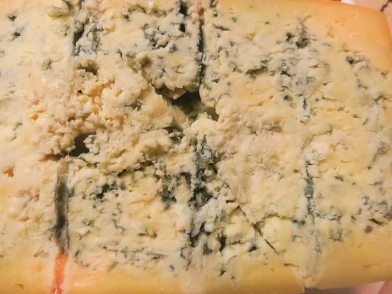necheesemaking's tweet photo. 🎉The Cheese of the Month is here!🎉
This September we’re bringing you another brand new blue, courtesy of Giacomo “Jim Wallace” Gallese!
✨🧀 https://t.co/KtAbCmoOwZ 🧀✨

#cheese #cheesemaking #cheesefromscratch #homemadecheese #slowfood  #affinage #ripening #blue #bluecheese https://t.co/FXk1DD7a4j