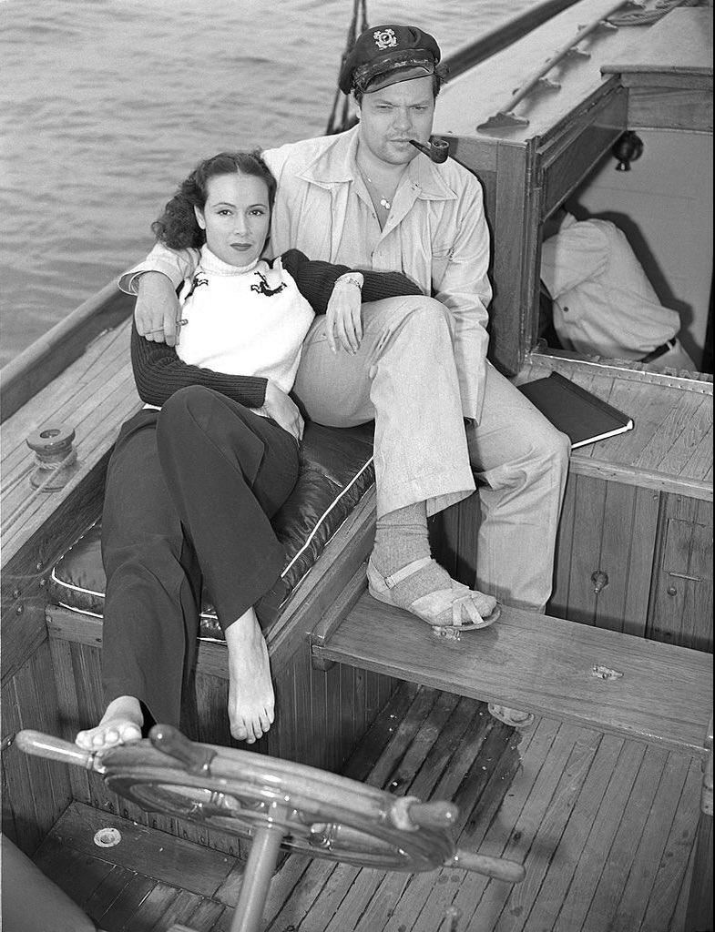 passionsofanna's tweet photo. Dolores del Rio and Orson Welles, c. 1940. https://t.co/JhJCAqWGsb