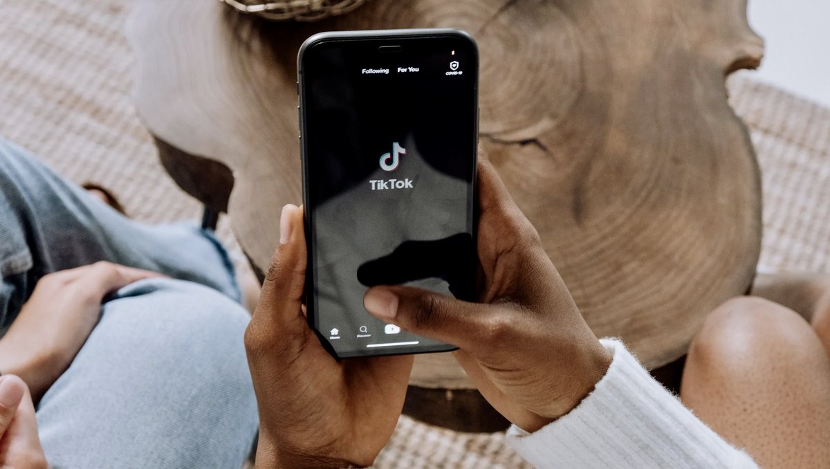 LiveDiff's tweet image. We're leaving Twitter and moving to TikTok 🎥💜  

Our page will remain so you have access to all previous  posts, but we will no longer be monitoring this account. Follow us on TikTok, Instagram, Facebook &amp;amp; Linkedin to stay up to date with #livedifferent: bit.ly/3qMDIon