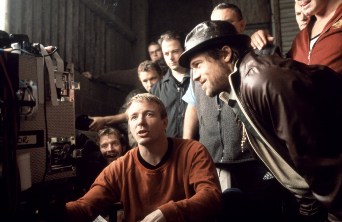 PeraSinema's tweet photo. Yeni serimiz 1 Yönetmen 5 Film #PeraSinema 

Begüm Binici'den Guy Ritchie sineması  üzerine

https://t.co/8Ji4pCqiJG https://t.co/CNqpTTqD7X