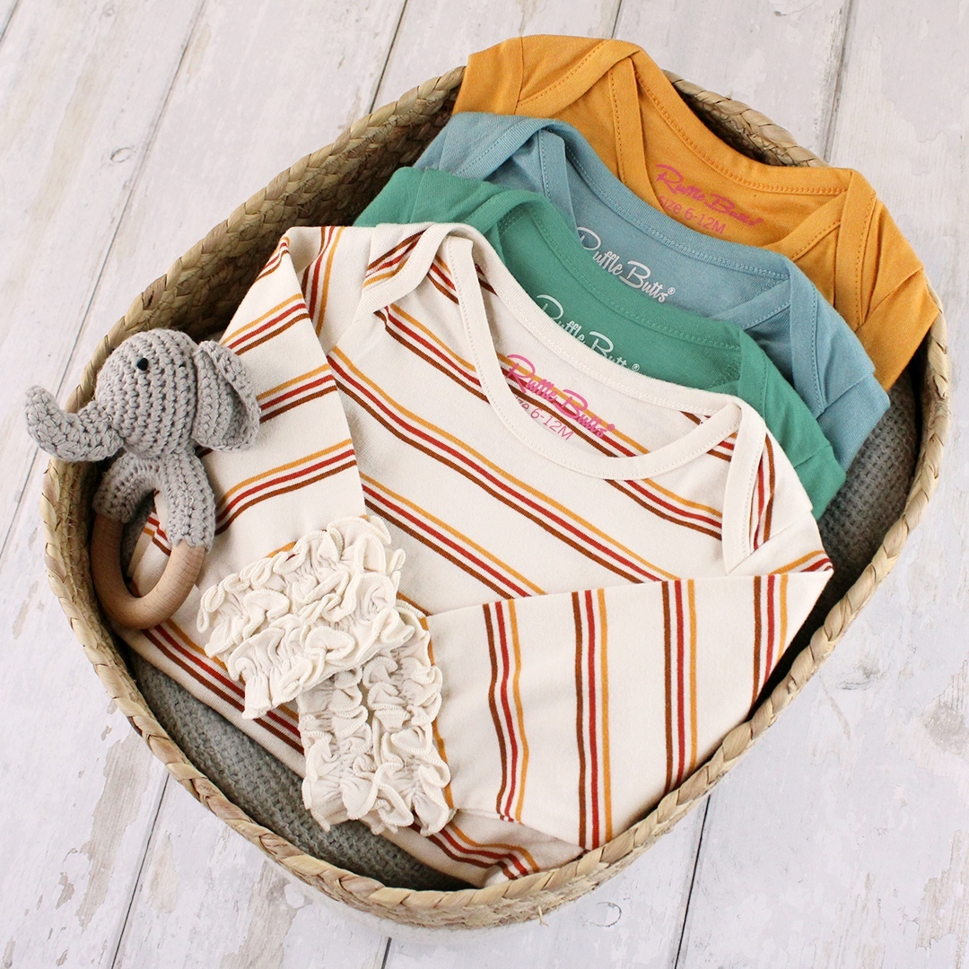 RuffleButts's tweet photo. Whether you're expecting, sizing up, stocking up, or gifting, we've found the perfect bodysuit. ๐ถ๐คฐ๐ #rufflebutts #ruggedbutts https://t.co/TKqjzHz45T