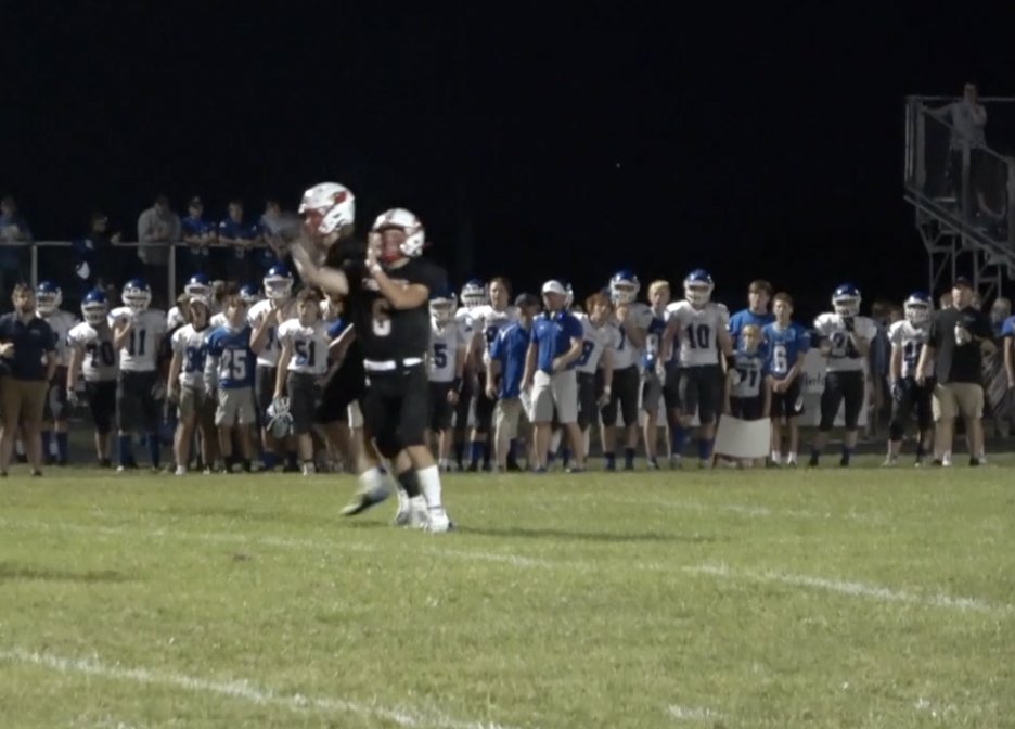 Channel1450com's tweet photo. RT if Pleasant Plains’ Seth Kieninger had the best #POTW! Winner gets a @SpfldClinic prize pack. Ends at 10pm! https://t.co/bu4YAlGfWa