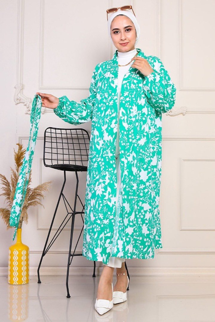 oreeed_sd's tweet photo. Warm and bright.
Green kimono, a perfect complement to your spring wardrobe.

 الكيمونو الأخضر دافئ ومشرق و  مكمل مثالي لملابس الربيع. https://t.co/7dQPaRUPwW