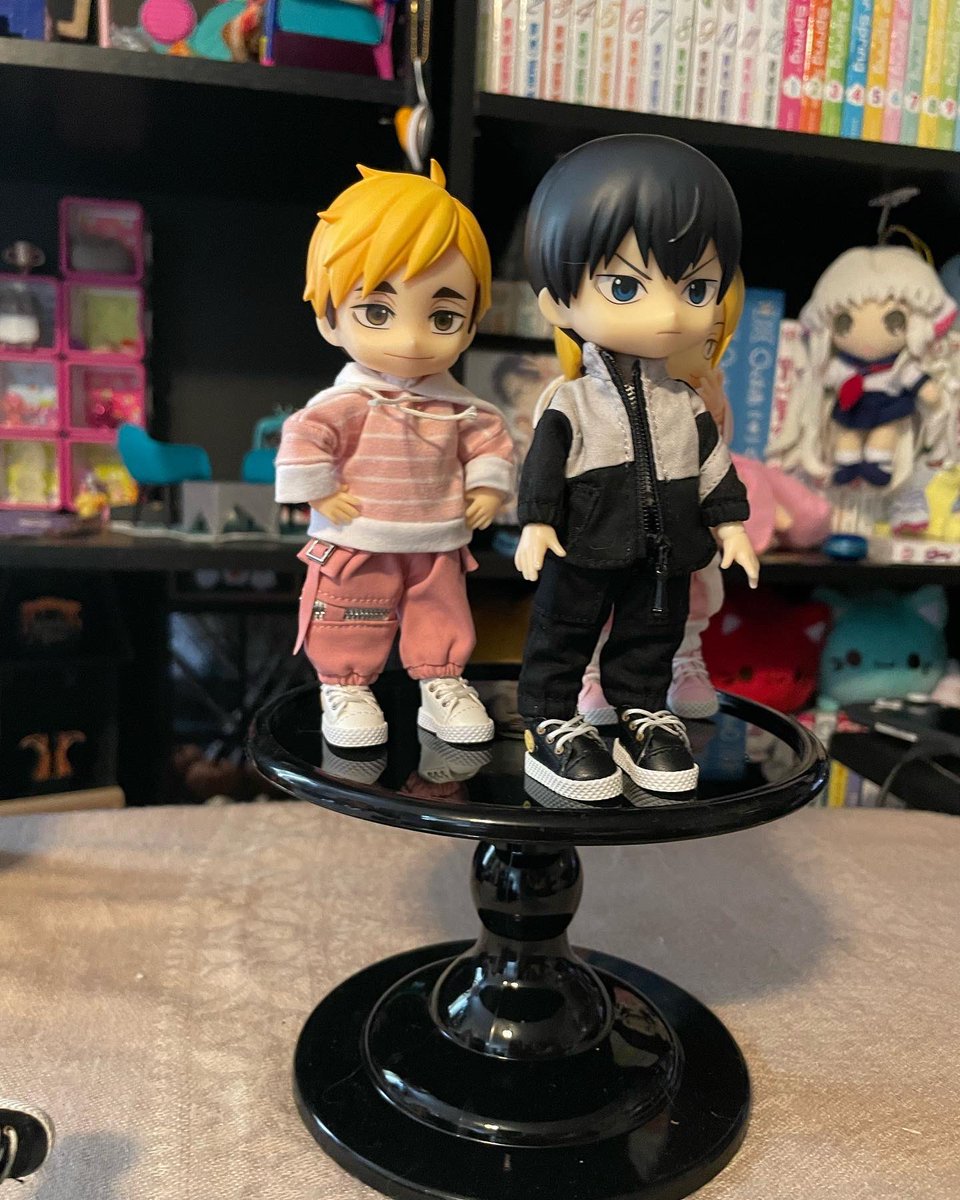 JadesNendroid's tweet photo. Current setter squad! #haikyuu #nendoroid #nendoroiddoll #nendoroids #nendoroidhaikyuu #kenmakozume #kageyamatobio   #miyaatsumu #nekoma #karasuno #inarazaki #nendoroidbody  #nendography #nendoroidcollector  #goodsmilecompany   #obitsu11 #obitsusquad  #orangerouge #haikyuuboys https://t.co/pJHlmsyb1B