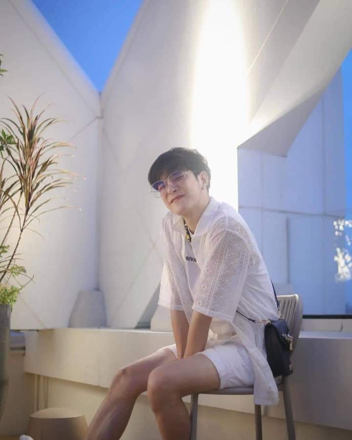 JimnessaC's tweet photo. So pure 🤍🤍🤍🤍
   My baby 😘😘😘😘
#artpakpoom
#PHfan
#babyhearts https://t.co/vGfzHd06Sd