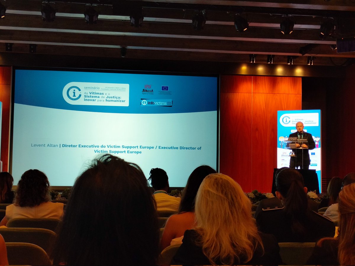 VictimSupportEU's tweet photo. VSE Executive Director Levent Altan presents the #FYDO - Facility Dogs Europe - project at the Infovictims III final project conference in Lisbon 🇵🇹

Special thanks to @APAV_Online for hosting this inspiring event!

#infovictims #FacilityDogsEurope https://t.co/oPw0LoEz1I