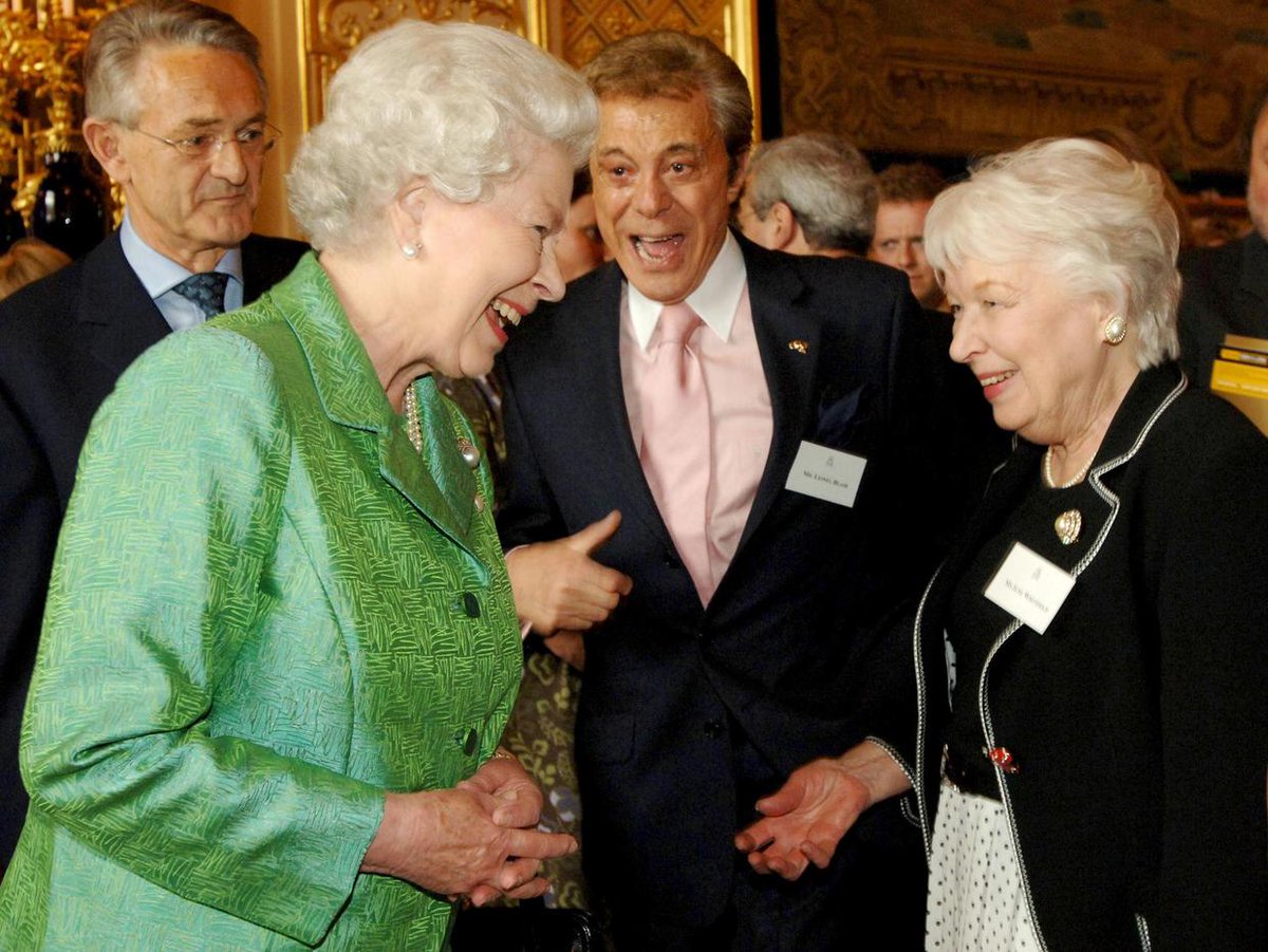 WhoLionel's tweet photo. In memory of her Majesty https://t.co/HHhUnTZJnk