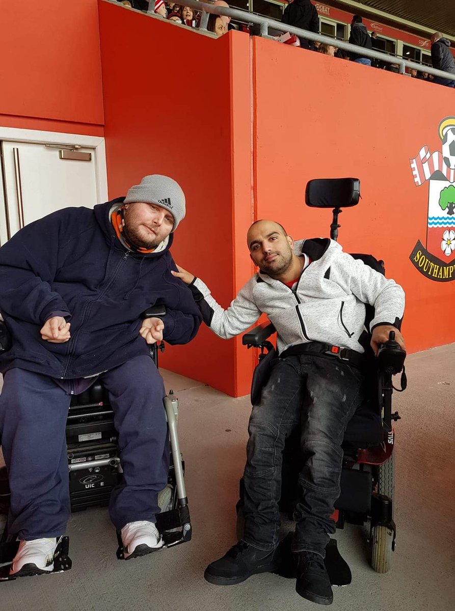DCoutinhojr's tweet photo. My last tweet please don't forget @BIDDS83 forever my brother forever a Saint! 🙏❤️🔴⚪️🌹 https://t.co/hQSshgObUJ
