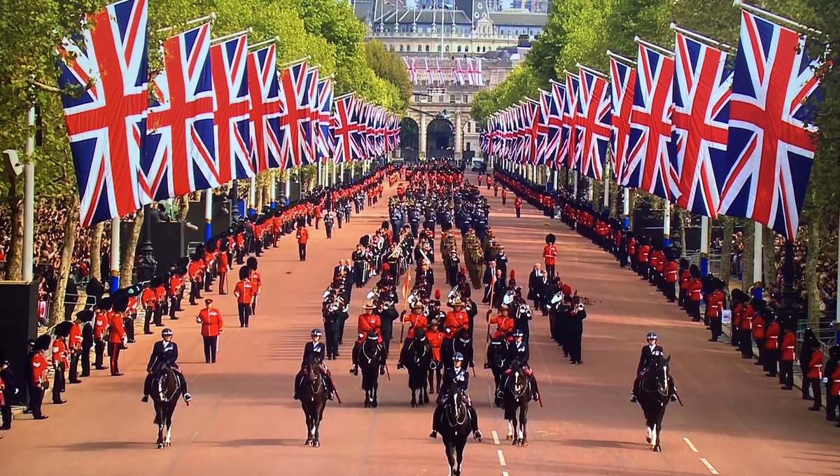 MajorGowen_'s tweet image. If this doesn't make you proud to be British, you aren't.  #queensfuneral