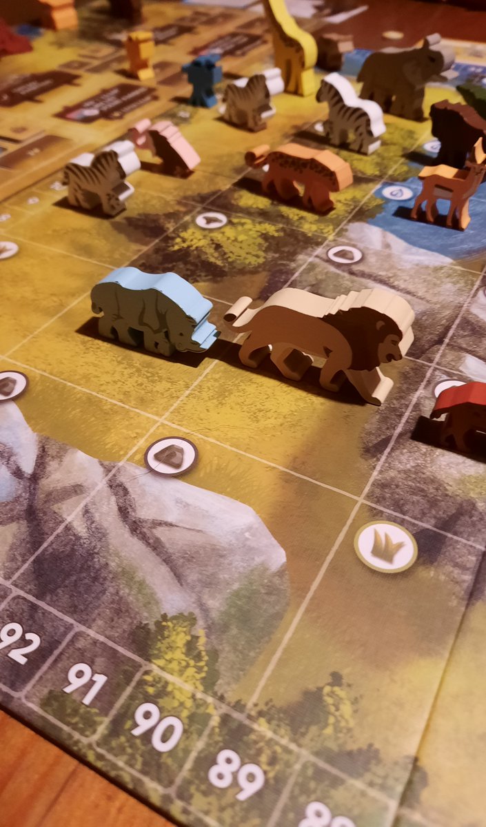 Bumblebeez2015's tweet photo. Op 10 oktober is de release van Wild Serengeti bij @white_goblin. Wij mochten het spel alvast uitproberen. Hier lees je wat wij ervan vonden. En leuk voor jullie: vanaf 1 oktober is het spel al bij ons te koop! https://t.co/ZtuT5E1Y1D https://t.co/37OwHOuuwA