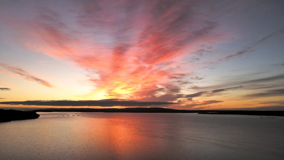 AprtrPerception's tweet photo. #Sunrise #Aberdeen #NovaScotia #Canada https://t.co/uwu3D7TrBn