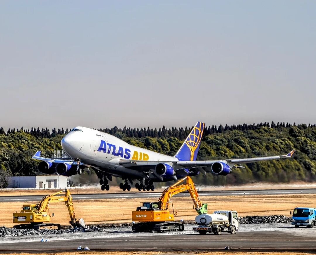 Atlas Air is a fast-paced, growing, and dynamic organization that places value on a collaborative, inclusive, and opportunity-driven workplace. 

Learn more about working for Atlas Air: ow.ly/oaxA50Kv7FH

📸: <a href="/ayato4773/">ayato4773</a>

#PilotJobs #AtlasAirWorldwide #aircargo