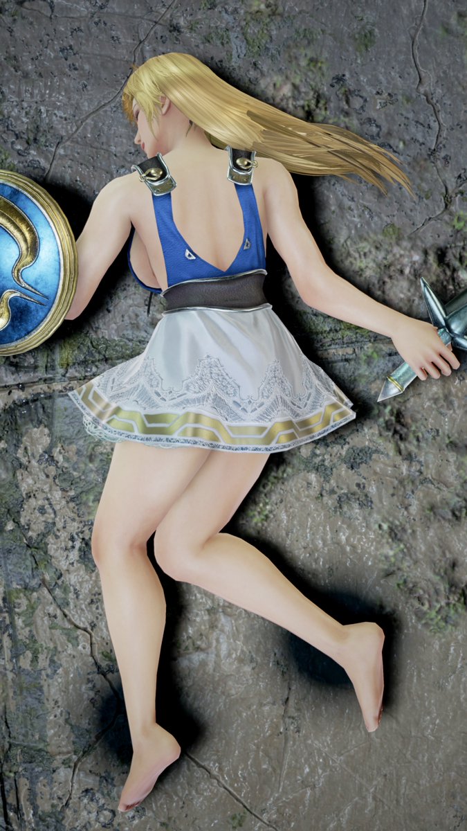 Ryo2Yamada's tweet photo. SC6ソフィーティアのダウン　衣装破壊比較
ボロボロ感はあんまりないけど、聖戦士も防具がなくなればただの女の子って感じになるのが良いよね
#ソフィーティア #リョナ #ryona https://t.co/7mukZCA979