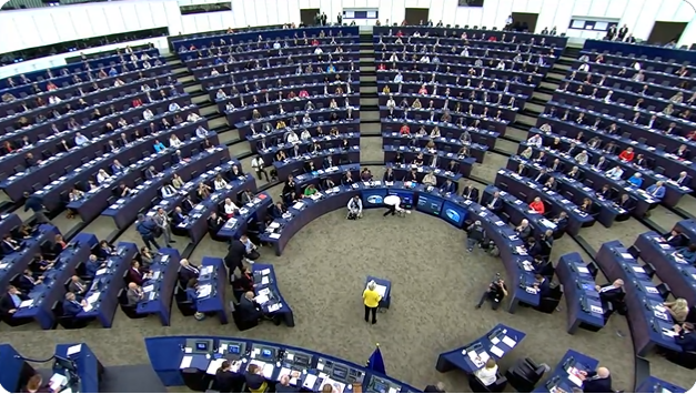 GigaEurope's tweet photo. President @vonderleyen characterised SMEs as the 'backbone' of Europe's economy during the #SOTEU . Our op-ed outlines the role of #Gigabit connectivity in #SME resilience.
➡️ https://t.co/1lPTtlpjP4 https://t.co/6furBYzX1f