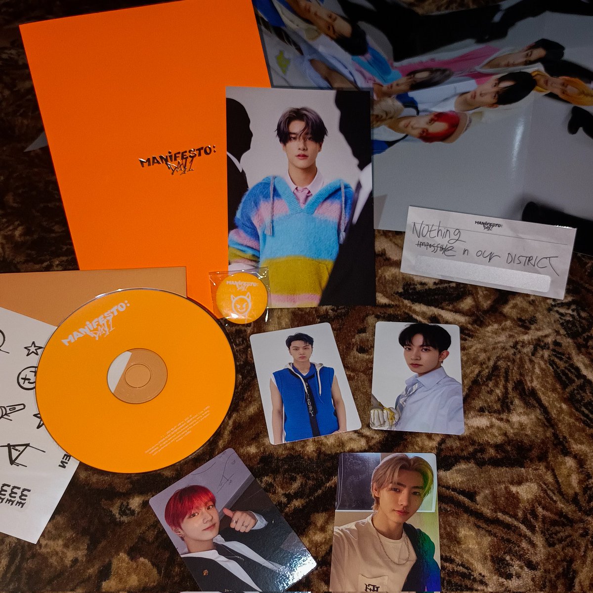 enhachugo's tweet photo. hiii @SeoulStream my Manifesto arrived safely hehe :3 thank u sm for the smooth transactionnn !!💗

#SStreamFeedbacks https://t.co/JpXs6l8kPW