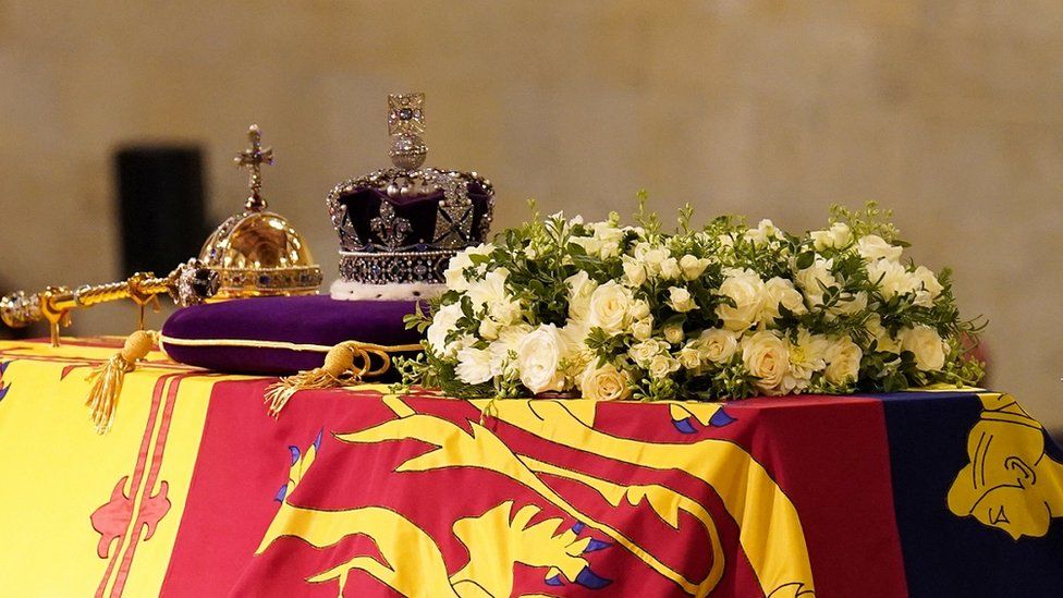 SmoothHands1's tweet photo. Queen Elizabeth II, You brought the power of your presence, your compassion and your position to some of the most vital humanitarian and political issues of our time. May your soul rest in peace 🕊️ https://t.co/Ejzu3k8dij