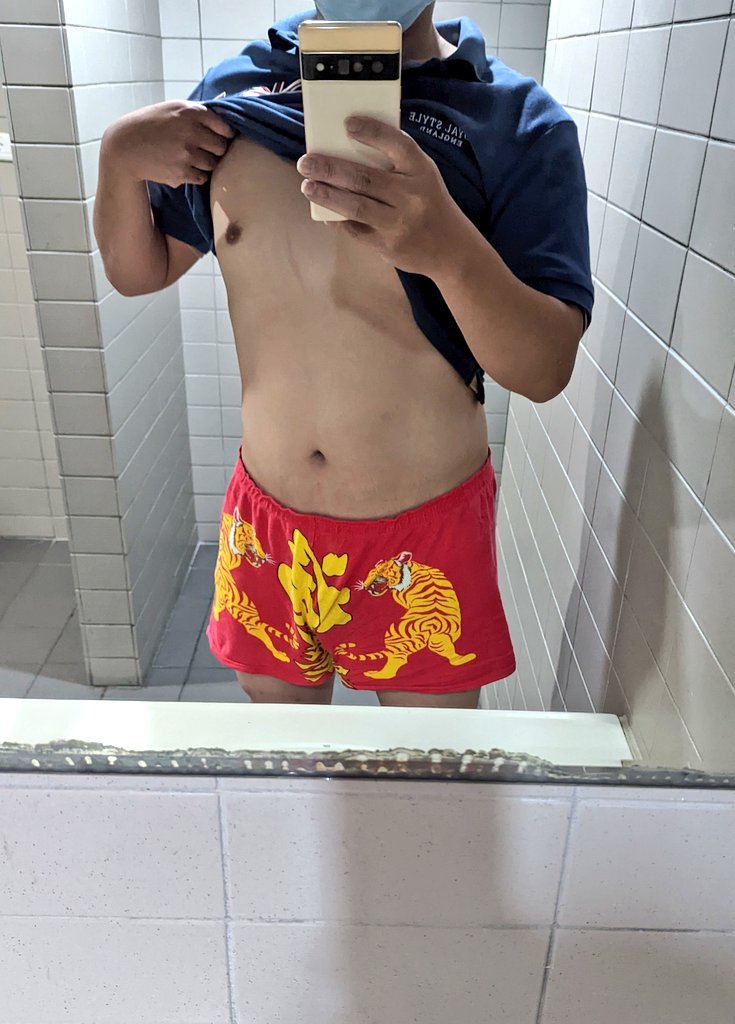 BoxersTaro's tweet photo. 睽違一個月回到工作崗位之拍

#四角褲 #台客內褲 #トランクス https://t.co/PhIYqPMXyi