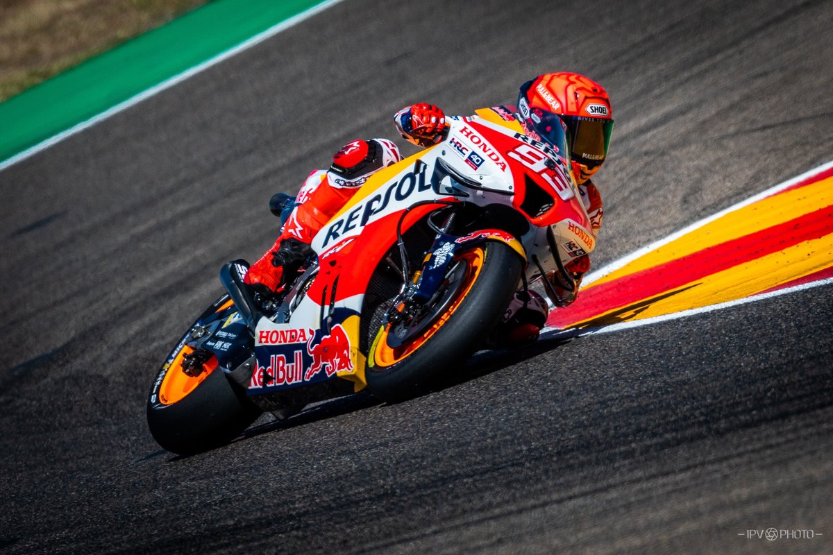 IpvPhoto's tweet photo. @marcmarquez93 en @AragonMotorLand 
Mala suerte esta vez para el piloto de @HRC_MotoGP
Fotografía: @IpvPhoto

@MotoGP @FIM_live @ShoeiHelmetsUSA 
#honda #mm93 #marquez #repsol #motogp https://t.co/xNLLPqeK1l