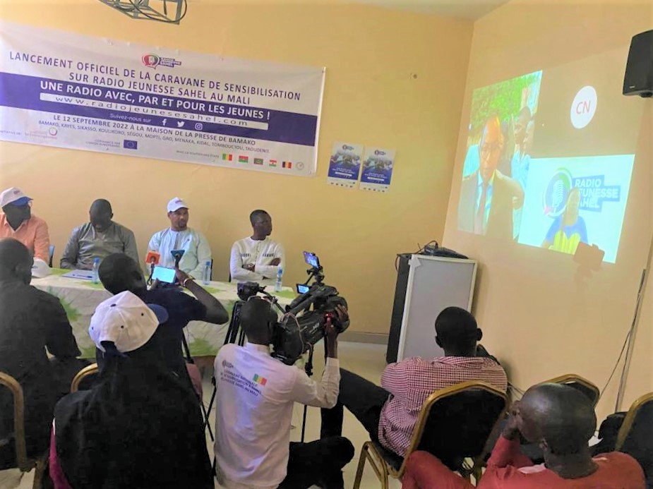 Radio_RJS's tweet photo. La caravane nationale de sensibilisation des jeunes Maliennes et Maliens à @Radio_RJS a été lancée le 12 septembre à Bamako. Comme celles déjà organisées au Niger, en Mauritanie et au Tchad, elle doit permettre aux jeunes de la région de s'approprier pleinement le projet #RJS. https://t.co/9lmcDpVCl0