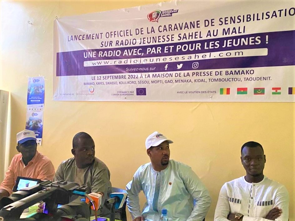 Radio_RJS's tweet photo. La caravane nationale de sensibilisation des jeunes Maliennes et Maliens à @Radio_RJS a été lancée le 12 septembre à Bamako. Comme celles déjà organisées au Niger, en Mauritanie et au Tchad, elle doit permettre aux jeunes de la région de s'approprier pleinement le projet #RJS. https://t.co/9lmcDpVCl0