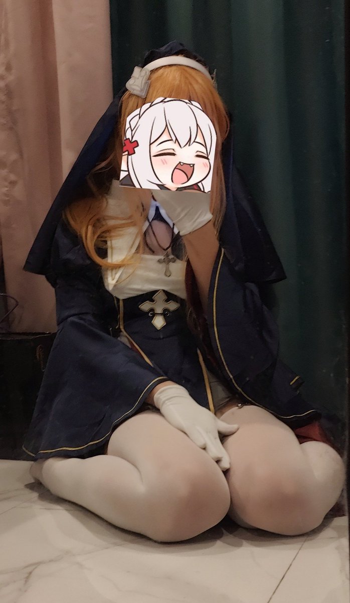 HaCatsoul's tweet photo. 腿被勒死
#女装 #伪娘cos https://t.co/7YJtGmVELf