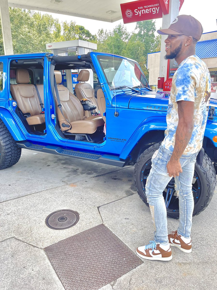 FlyNationTAY's tweet image. HAPPY BIRTHDAY FN🤎 #️⃣2️⃣5️⃣….