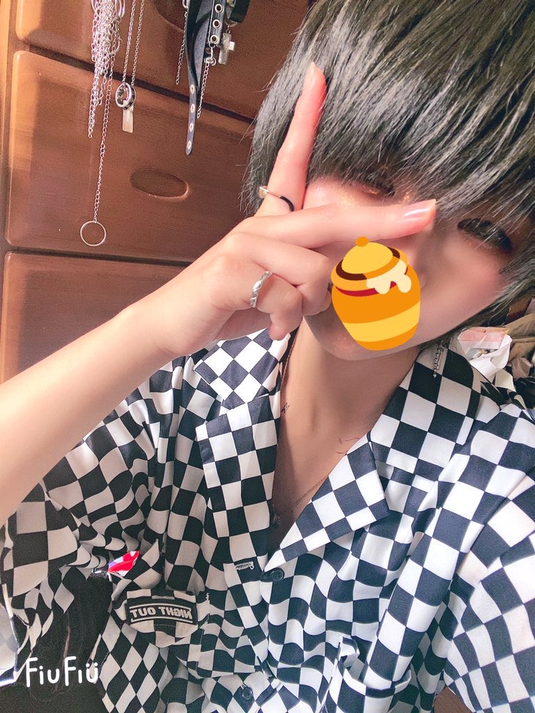 soraPooh___'s tweet photo. 有明17,19日お邪魔しました！
あーなんかいたわって方いらしたら反応下さると大変嬉しくてわーーってなります
 #FILMUSIC #らぶりつお願いします  #男装さんと繋がりたい #とびっ子さんと繋がりたい #お友達ください #そらぷぅ #Friendear https://t.co/ZpcuYrBD6t