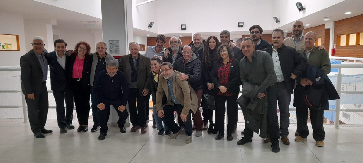 UTNChubut's tweet photo. Se llevó a cabo en #UTNChubut la 1° "Jornada Patagónica sobre Agenda Energética". Con más de 150 asistentes, fue organizado por @AChubutDigital, Fundación Patagonia Tercer Milenio, Sindicato de Luz y Fuerza de la Patagonia, Instituto de Energía Scalabrini Ortiz, HYCHICO y #FRCH. https://t.co/jpmmibNtNW