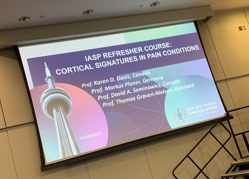 malinramne's tweet photo. After a day at the Niagara Falls I am feeling refreshed and ready to spend a week learning about the latest pain research! #IASP2022 https://t.co/hkoewD8009
