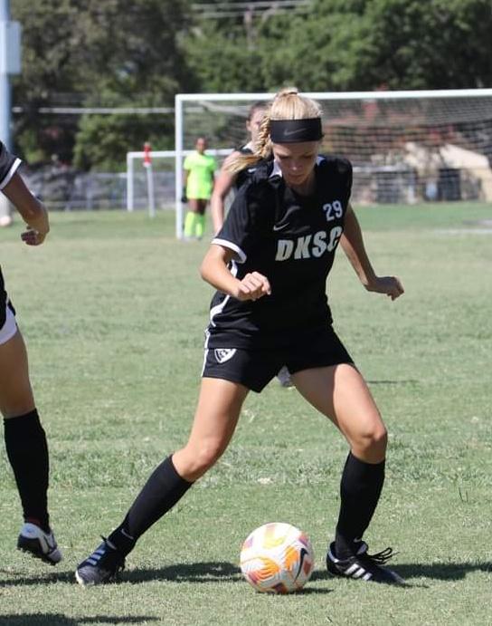 MeganCalhoun29's tweet image. Definately not the outcome we wanted in Sundays game, but there&apos;s always work to be done.
#backtopractice #trainhard 
@DKSC07RL @EcnlTexas