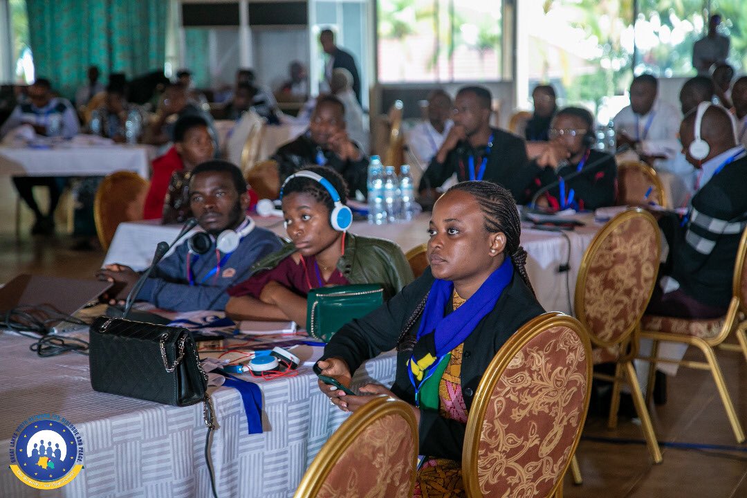visionjeunesse2's tweet photo. Happening now: With the 25 youth representatives of Rwanda, a period of 5 days, VJN with his regional partners organized a “Peace summer school” in Uganda at @imperialhotel. https://t.co/Jg0Om05dPO