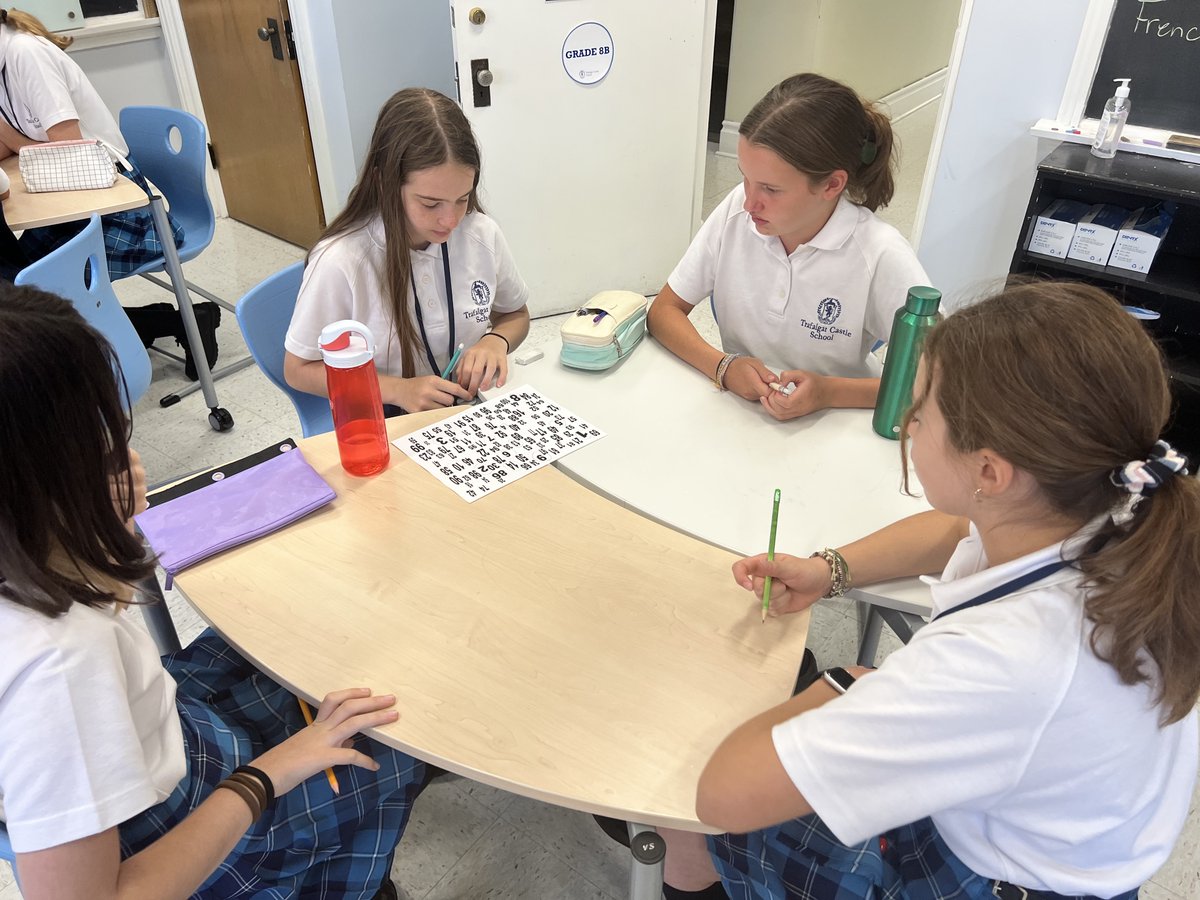 trafalgarcastle's tweet photo. During math class last week our Grade 8 students exercised their team building skills while completing the popular Math 100 Numbers activity #academics #math #collaboration #teamwork https://t.co/RByHf4KVyB