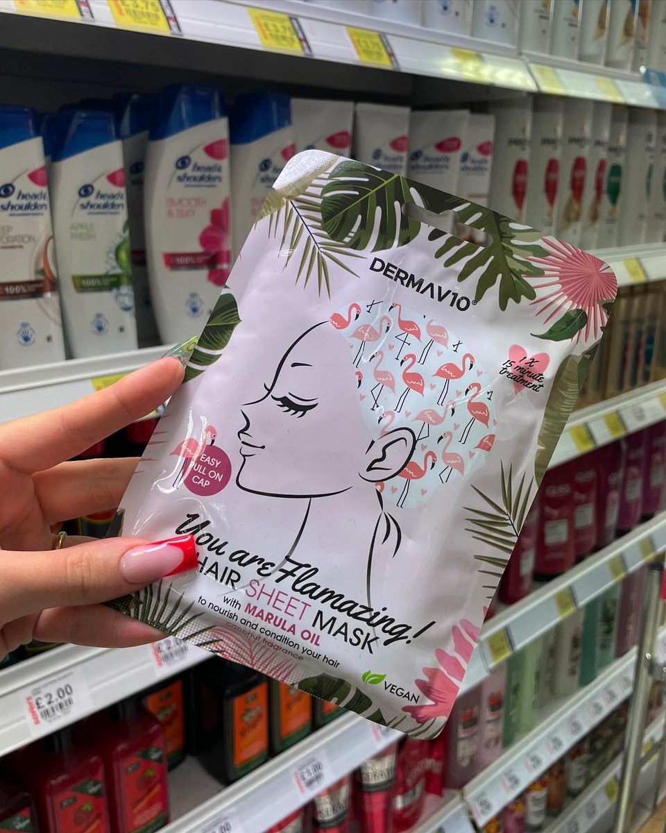DermaV10's tweet photo. Your hair will be left feeling FLAMAZING with our bestselling printed hair mask added to your routine 🦩
This easy pull on cap is enriched with nourishing Marula Oil making your hair soft, smooth, shiny and smelling of coconut! 🥥
Shop now at @savers_hb 🤩
#dermav10 #hairmask https://t.co/rlLGeNM5KP