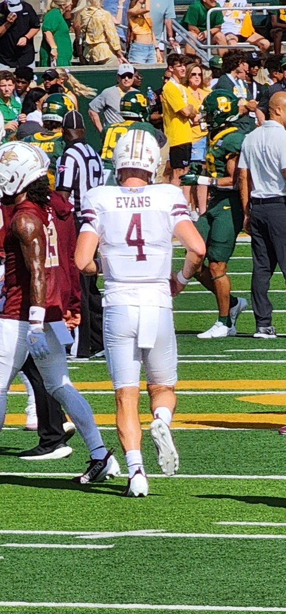 J_Mills78's tweet photo. While in Texas over the weekend, I headed down to Waco to see a few young men from Colorado playing for Texas St. against Baylor. Here is a shot of Palmer Ridge alum Ty Evans @EvansTy18 @PRFBOfficial @PalmerRidgeAD https://t.co/rA1rbxnU2P