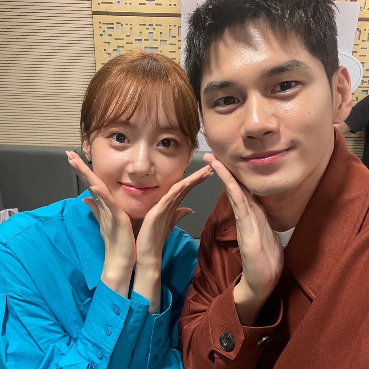 lotte_ent's tweet photo. 리틀세연X정우선배, #영스트리트 정복!
오늘부터 <인생은 아름다워>가
당신의 눈과 귀, 흥과 눈물을 접수한다!

#인생은아름다워 #9월28일대개봉
#류승룡 #염정아 #박세완 #옹성우
#주크박스 #뮤지컬 #개봉예정영화 https://t.co/YQWD6suZ7t