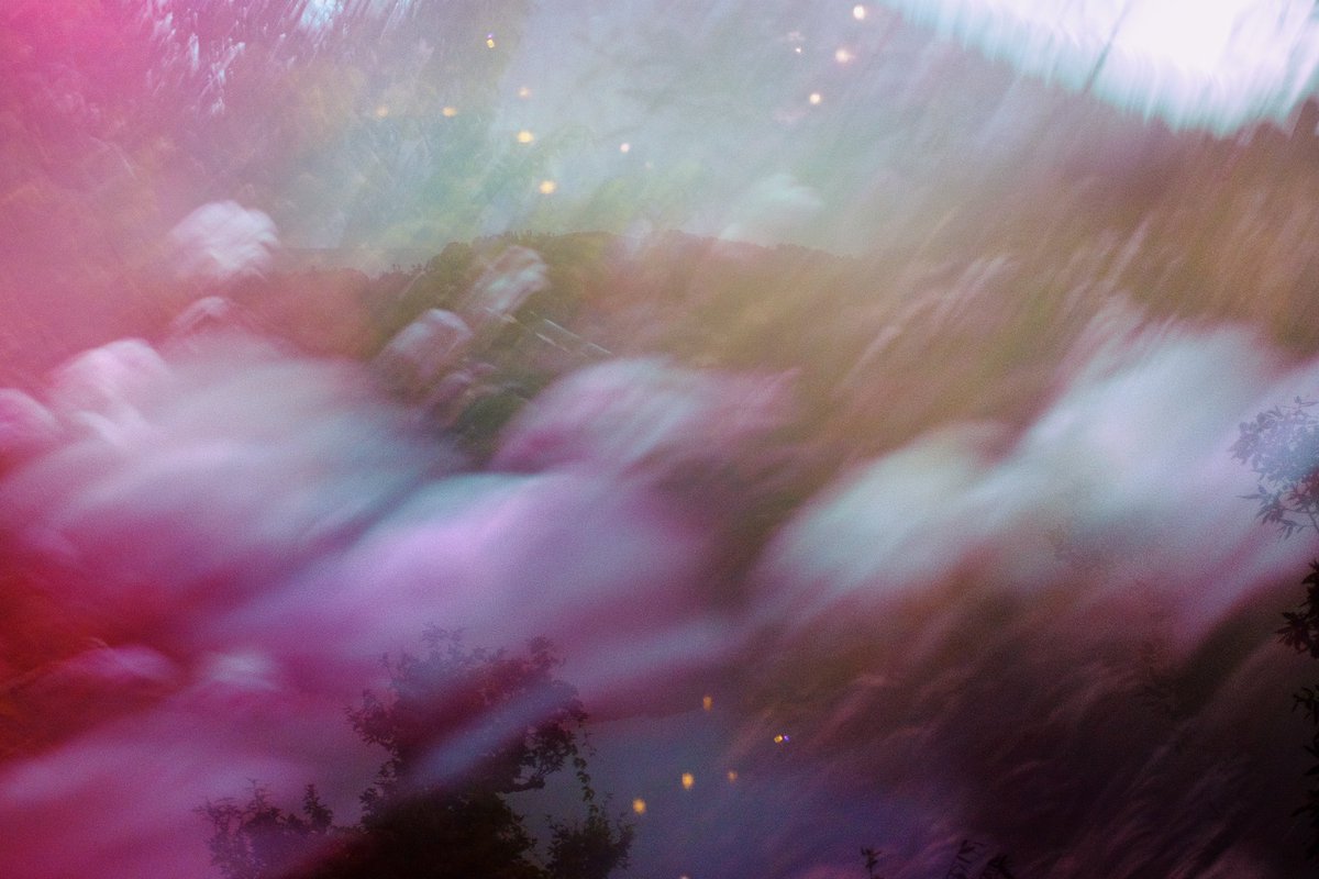 canvasoul_'s tweet photo. breathe, and let your heart break for the world https://t.co/GCsMqOBNR5