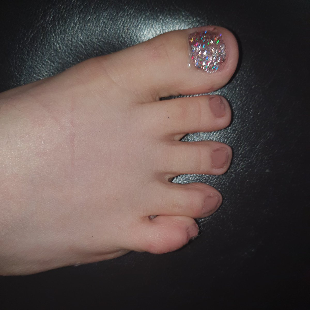 Jayjoryx's tweet photo. Send me money for unlimited feet pics at your request https://t.co/3tM7K0gyVX https://t.co/2fhopSXLGm