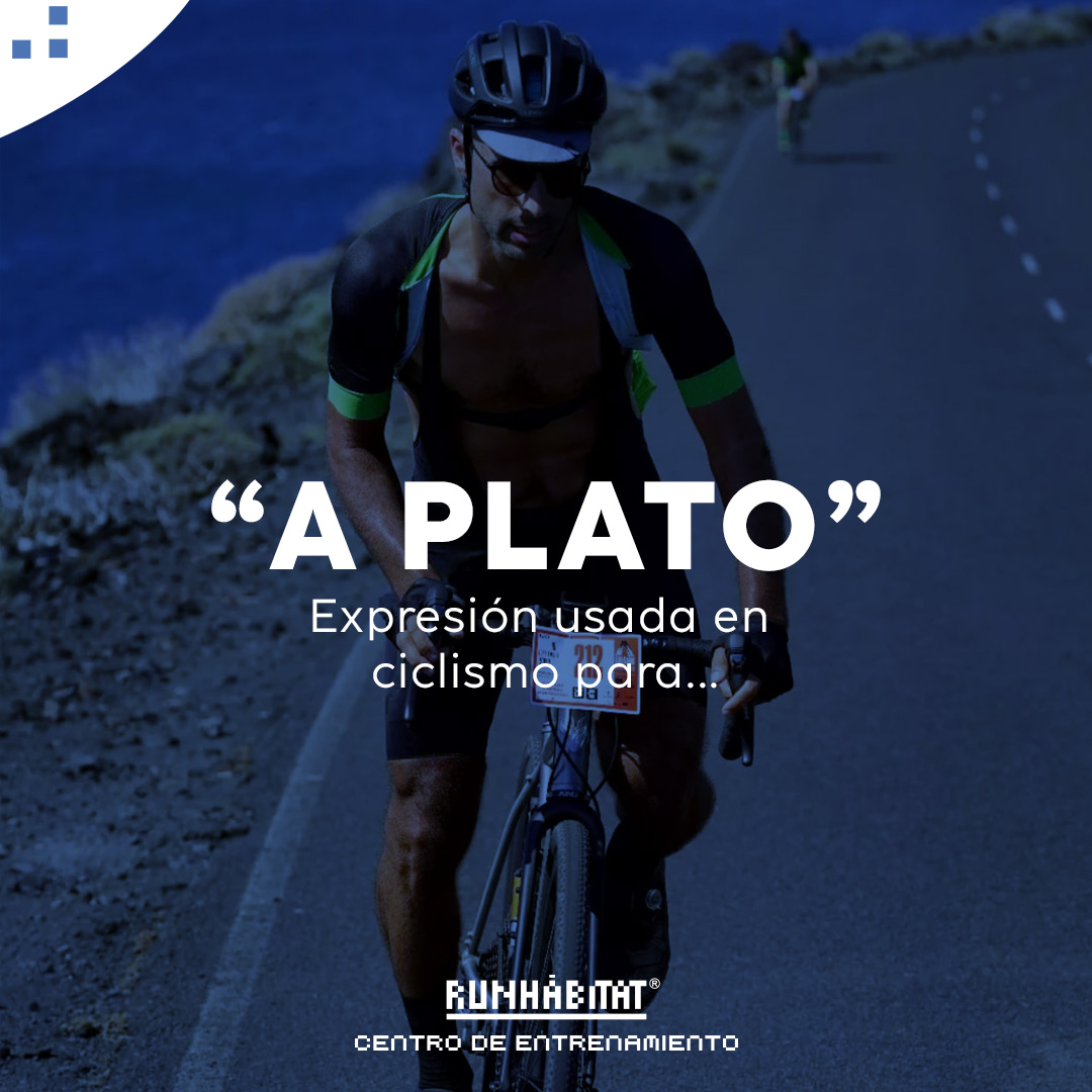 RunHabitat's tweet photo. Nos hemos inspirado en nuestro todoterrano @joluramo 😎💙🚴💪
¿Qué le contestarías? Te leemos 👇
#runhábitat #tulíneadesalida #cycling #cyclinglife #cyclingphotos #aplato https://t.co/mdNAznTqdH